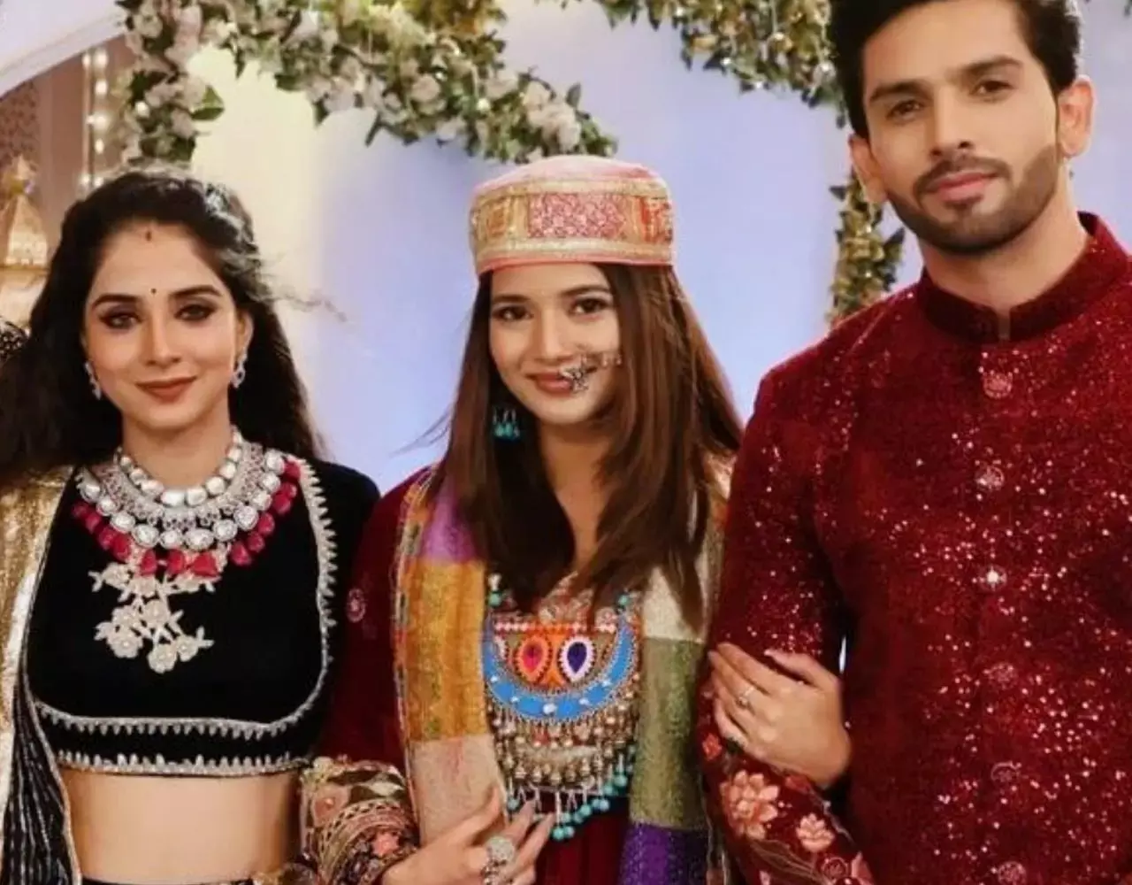Yeh Rishta Kya Kehlata Hai: फेमस शो YRKKH में इन दो स्टार की हुई छुटी, जानिए अचानक से प्रोड्यूसर ने क्यों कर दिया बाहर...