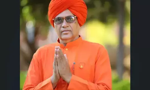 सुमेधानन्द सरस्वती की जीवनी : Sumedhanand Saraswati Biography Hindi