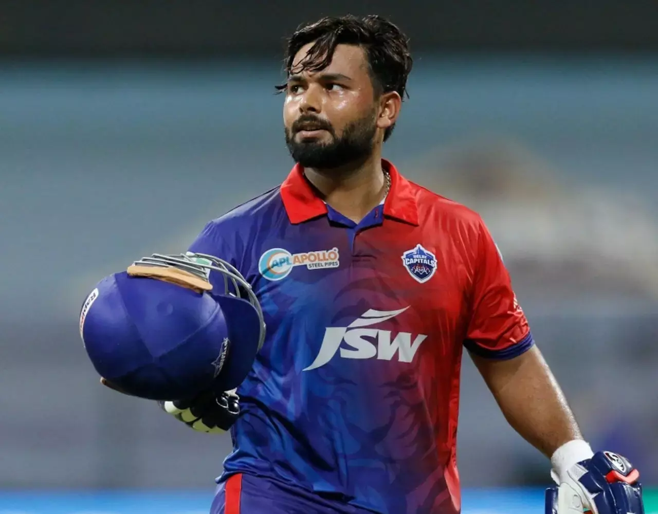 IPL 2024, Rishabh Pant: एक्सीडेंट के बाद, ऋषभ पंत ने 453 दिनों के बाद उतरे जंग के मैदान में, दर्शकों ने दिया स्टैंडिंग ओवैशन...