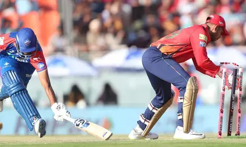 PBKS vs DC IPL 2024: पंजाब को दिल्ली कैपिटल्स ने 175 रनों का दिया लक्ष्य, अभिषेक पोरेल ने 10 गेंद पर 32 रन ठोके...