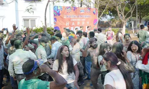 Kalinga University: कलिंगा विश्वविद्यालय में रंगों का उत्सव...