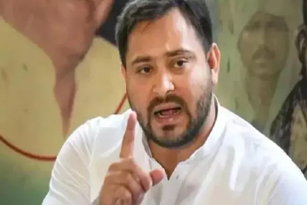 Bihar Politics News: डिप्टी CM के किडनी के बदले टिकट वाले बयान पर भड़के तेजस्वी, सीता माता का नाम लेकर कही ये बात