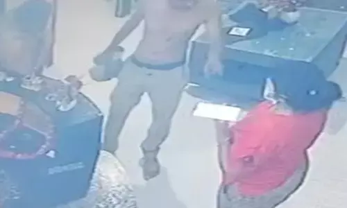 Gwalior News: मुरैना पुलिस के 3  कांस्टेबल सस्पेंड, बिना कपड़ों के पहुंचे थे स्पा सेंटर, फिर की ये गंदी डिमांड