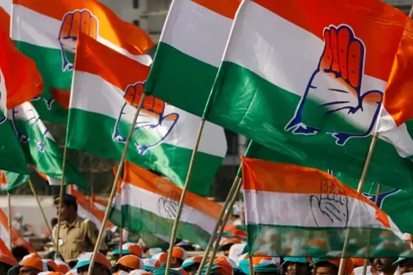 Asit Nath Tiwari left Congress: कांग्रेस प्रवक्ता असित नाथ तिवारी ने छोड़ी पार्टी, पार्टी के सभी पद से दिया इस्तीफा