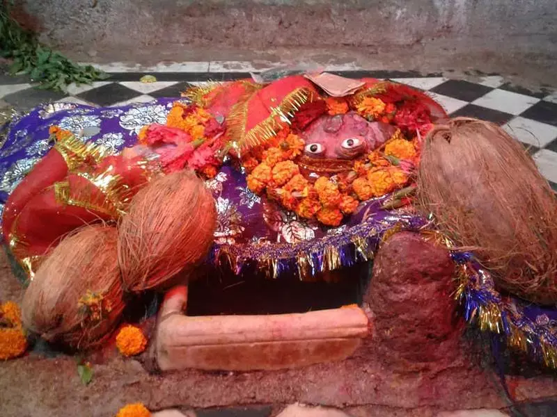 SHITALA  ASHTAMI : संक्रामक रोगों से मुक्ति पाने माँ शीतला की उपासना करेंगी माताएं, 251 साल पुराने शीतला मंदिर में धूमधाम से मनाया जाएगा पर्व
