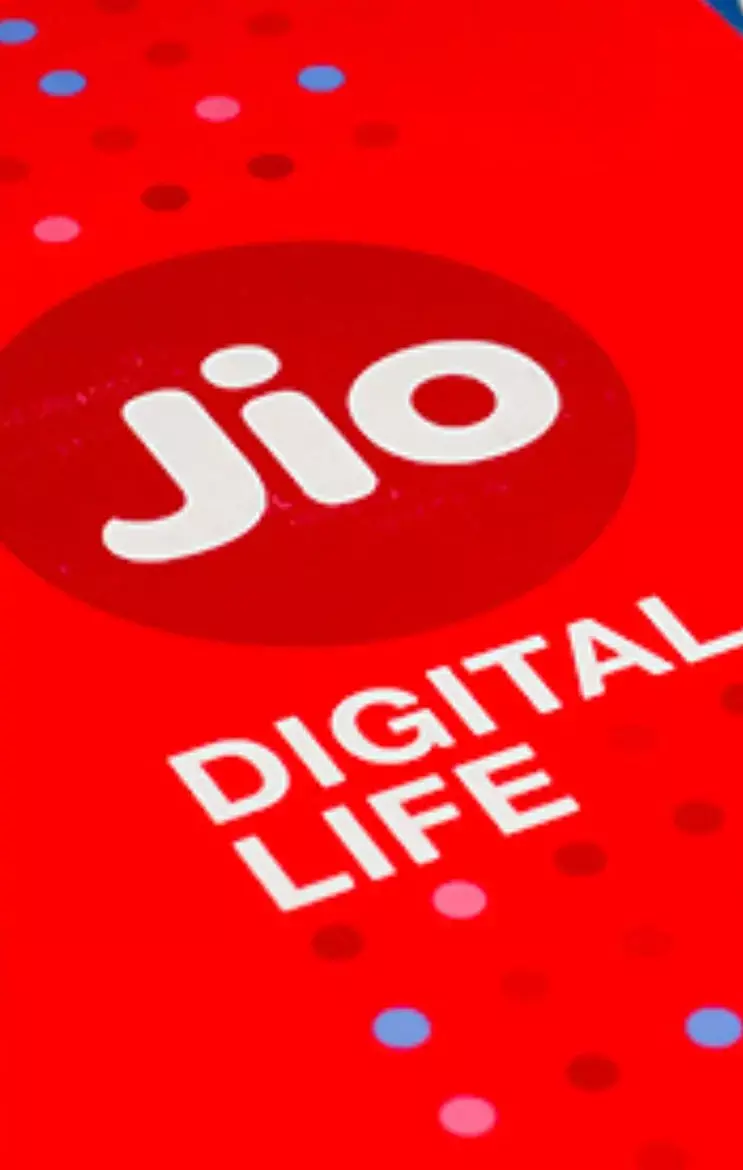 Jio Plan: जियो ग्राहकों के लिए अच्छी खबर: मात्र इतने रुपये में 28 जीबी डेटा के साथ 56 दिनों का मिलेगा वेलिडिटी...