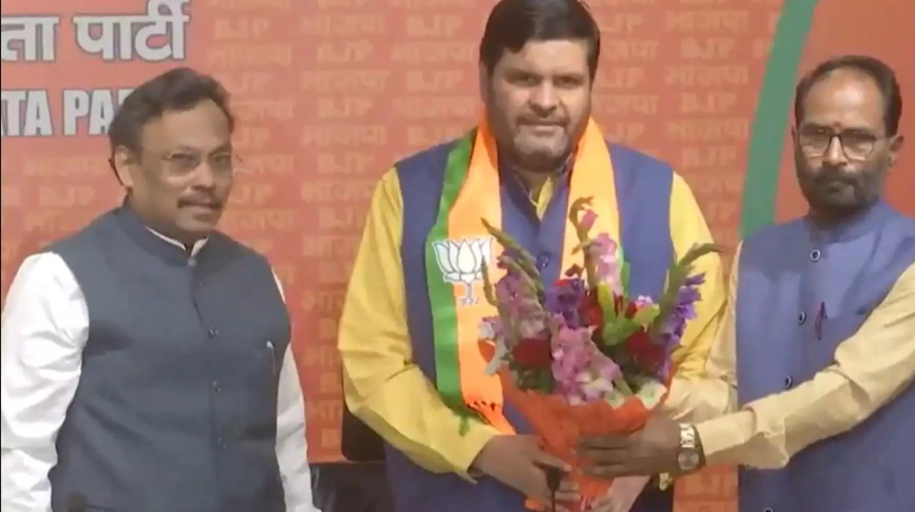 Gourav Vallabh Join BJP: कांग्रेस से इस्तीफा देकर गौरव वल्लभ भाजपा में शामिल, आज ही दिया था कांग्रेस से इस्तीफा