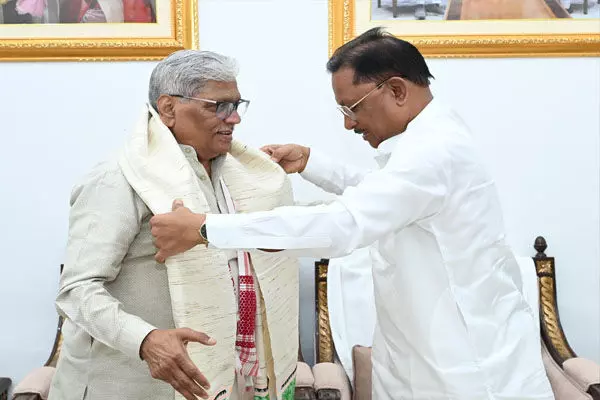 भाजपा के पूर्व राष्ट्रीय उपाध्यक्ष एवं पूर्व राज्यसभा सांसद प्रभात झा ने की CM विष्णु देव साय से मुलाकात...