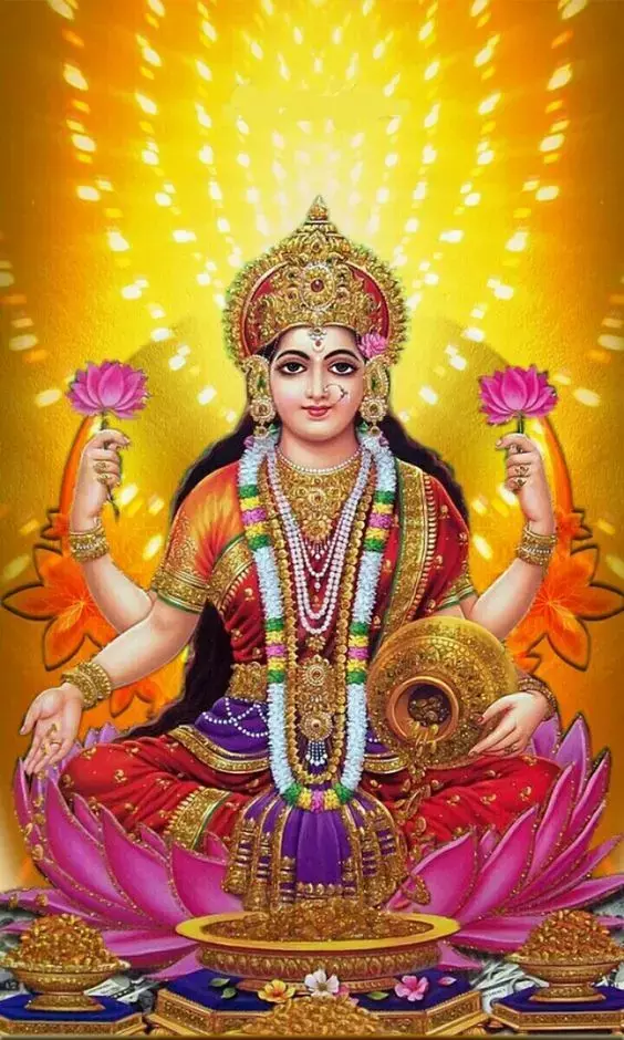Shukrawar Upay: शुक्रवार के दिन ये करें अचूक उपाय, मिलेगा मां लक्ष्मी का खास आशीर्वाद...
