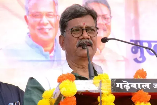 Charan Das Mahant: महंत पर FIR: PM को लाठी मारने वाले बयान पर नेता प्रतिपक्ष चरणदास महंत के खिलाफ दर्ज़ हुआ एफआईआर
