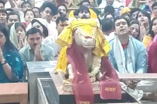 Jubin Nautiyal News: बाबा महाकाल का दर्शन करने पहुंचे सिंगर जुबिन नौटियाल, भस्म आरती में हुए शामिल