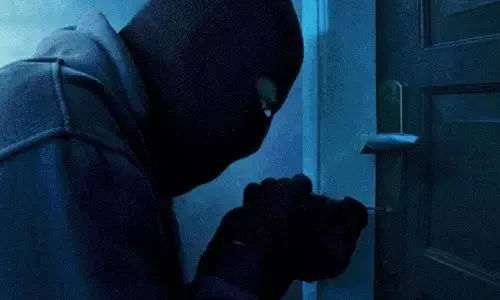 Bhopal News: डॉक्टर के घर लाखों की डकैती का खुलासा, 15 साल का नौकर निकला मास्टरमाइंड, पहले खुद को पिटवाया, फिर...