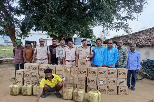 Rajnandgaon police: राजनंदगांव पुलिस की अवैध शराब पर कार्रवाई, मध्यप्रदेश 39 पेटी शराब जब्त, दो आरोपी गिरफ्तार...