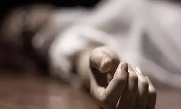 Prayagraj News: प्रयागराज में कमरे से मिली महिला और पुरुष कांस्टेबल की लाश, हत्या और आत्महत्या में उलझा मामला