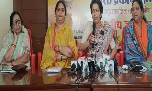 Chhattisgarh Loksabha Chunav 2024: CG पूर्व कांग्रेस नेत्रियों ने पार्टी की खोल दी पोल: बोलीं- कांग्रेस का ट्रैक रिकार्ड केवल महिलाओ को छलने का