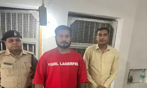 Durg News: महादेव एप से जुड़े दो आरोपी गिरफ्तार, लोगों को रूपए का लालच देकर उनके नाम से खोलते थे फर्जी सीम और बैंक पासबुक, फिर करोड़ों का लेनदेन...