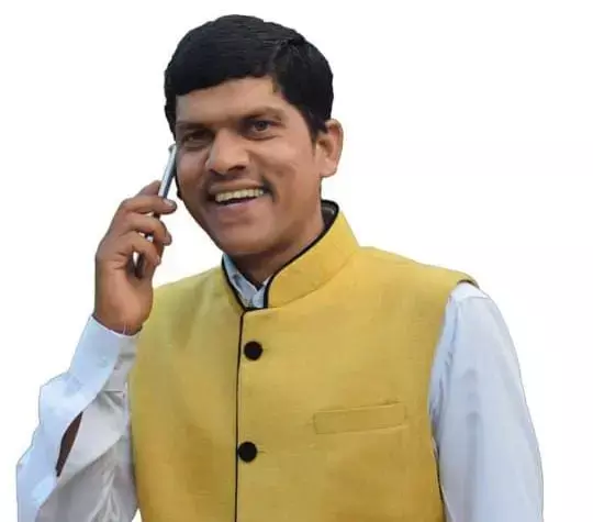 Durg News: बीजेपी नेता ने की खुदकुशी, पत्नी शादी से लौटी तो कमरे में पति का शव फंदे से लटका मिला...