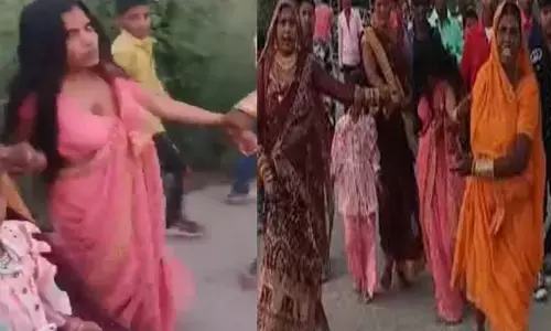 Ballia Acid Attack: बलिया में झल्लाई प्रेमिका का खौफनाक बदला: सज-धजकर प्रेमी की शादी में पहुंची, फिर बारात जा रहे दूल्हे पर फेंक दिया तेज़ाब...