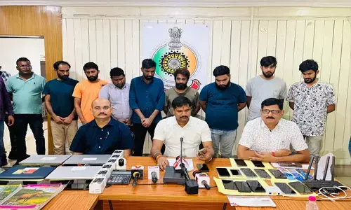 Raipur News: IPL के 8 बड़े सटोरिये गिरफ्तार, गोवा में बैठकर चला रहे थे ऑनलाइन सट्टा, 10 करोड़ का लेनदेन भी मिला