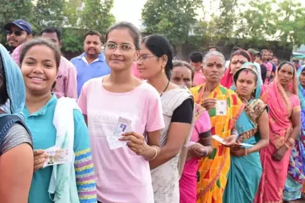 Chhattisgarh Loksabha Chunav 2024: CG दूसरे चरण की 3 सीटों के लिए वोटिंग शुरू: 49 लाख वोटर करेंगे 41 प्रत्‍याशियों के भाग्‍य का फैसला