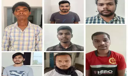 Ambikapur News: पोर्नोग्राफी मामले में 8 आरोपी गिरफ्तार, पुलिस ने मोबाइल और सिम किया जब्त