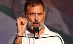 राहुल गांधी वायनाड सीट से आगे