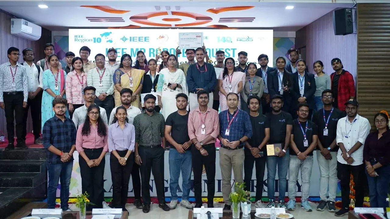 Kalinga University: कलिंगा विश्वविद्यालय ने IEEE MP रोबोटेक क्वेस्ट, IEEE R10 रोबोटिक्स प्रतियोगिता 2024 स्टेज-1 का किया आयोजन...