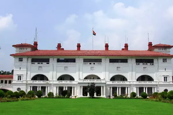 Bomb Threat News: बिहार राजभवन को मिली बम से उड़ाने की धमकी, पुलिस में मचा हड़कंप, देशभर में मिले 50 से ज्यादा धमकी भरे मेल