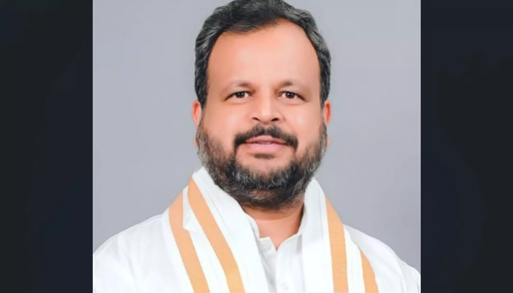 वरुण चौधरी का जीवन परिचय (जीवनी) : Varun Chaudhary Biography in Hindi