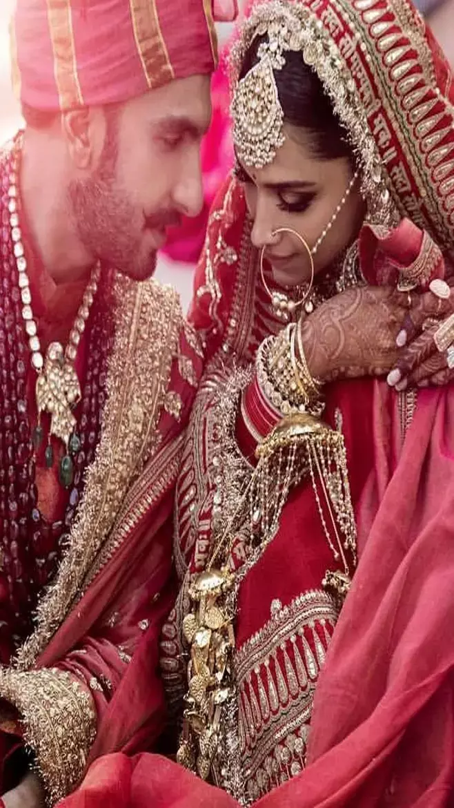 बच्चा होने से पहले क्या Deepika और Ranveer हो जाएंगे अलग? इंस्टा से डिलीट की शादी की सारी तस्वीरें, जानिए आखिर क्या हुआ...