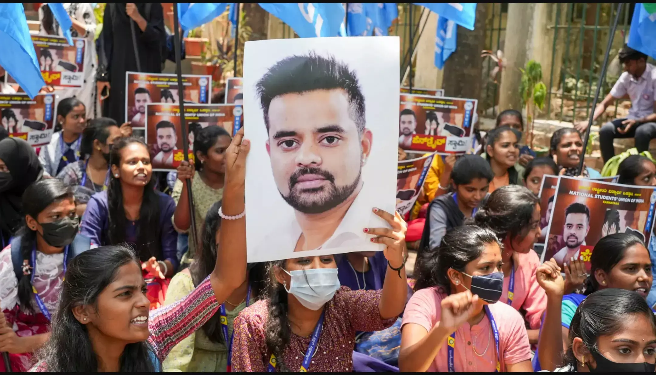 Prajwal Revanna MMS Video: कर्नाटक MMS कांड में बड़ा अपडेट, आज भारत लाया जा सकता है प्रज्वल रेवन्ना