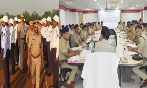 Raipur News: फ्राइडे परेड के बाद SSP संतोष सिंह ने ली अपराध समीक्षा बैठक, आदतन अपराधियों की जमानत निरस्त कराने का दिया निर्देश