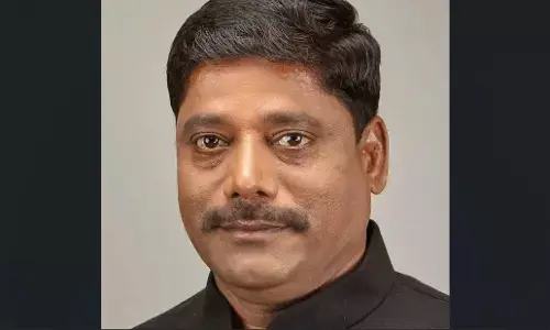 धंगेकर रवींद्र हेमराज का जीवन परिचय (जीवनी) : Ravindra Dhangekar Biography in Hindi