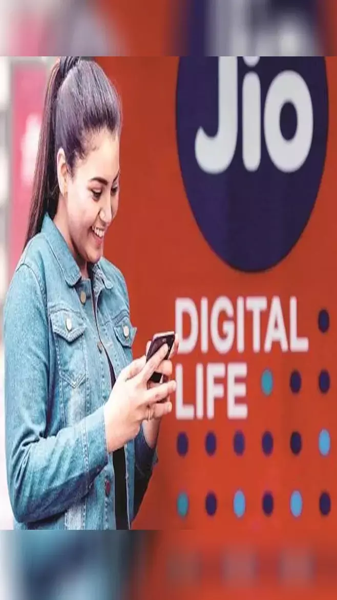 OTT फैंस के लिए JIO ने लाया ये बड़ा धमाका: मात्र इतने में महीने बार उठा सकते है नेटफ्लिक्स, अमेज़न प्राइम और बहुत कुछ...