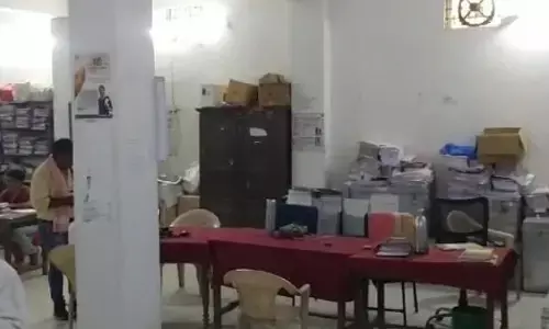 बिलासपुर में रिश्वतखोर आरआई गिरफ्तार: एक लाख की ले रहा था रिश्वत, एसीबी ने रंगे हाथों पकड़ा..