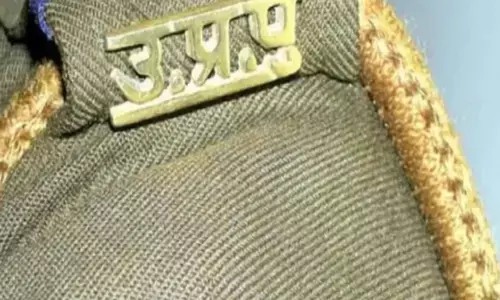 Kanpur Crime News: फ्री में पिया नारियल पानी, पैसे मांगे तो दिया थर्ड डिग्री...चार पुलिसकर्मी लाइन हाजिर