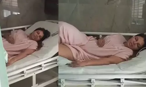 Rakhi Sawant Hospital Video: इस बीमारी ने राखी सावंत का किया वो हाल, दर्द से तड़पती और रोती नजर आई ड्रामा क्वीन, वीडियो वायरल...