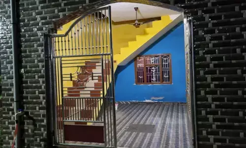 Sarangarh-Bilaigarh Crime: पटवारी की मिली लाश, बेडरूम के कमरे में संदिग्ध अवस्था में पड़े मिले, इलाके में सनसनी...