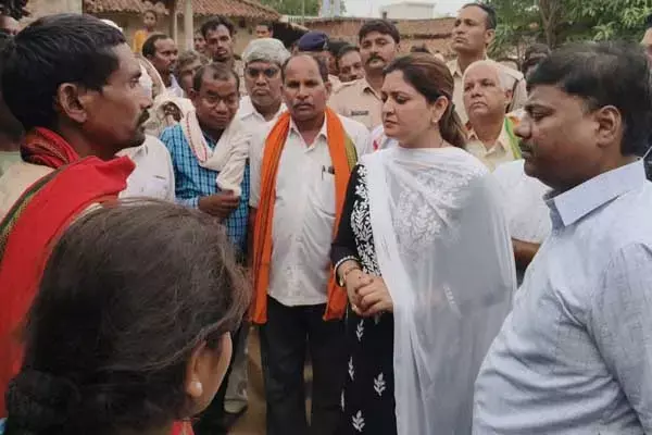 MLA Bhavna Bohra: बीजेपी विधायक भावना की बड़ी पहल: कबीरधाम हादसे में दिवंगत परिवार के 24 बच्‍चों को गोद लेने का किया फैसला…