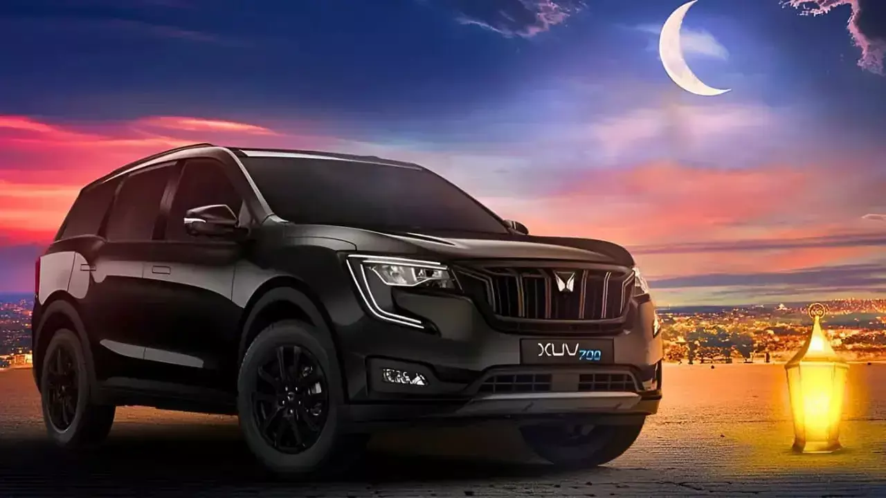 Mahindra XUV700: महिंद्रा की धांसू SUV XUV700 का नया AX5 सिलेक्ट वेरिएंट हुआ लॉन्च, मिलेगा पैनोरमिक सनरूफ और ढेर सारे फीचर्स!