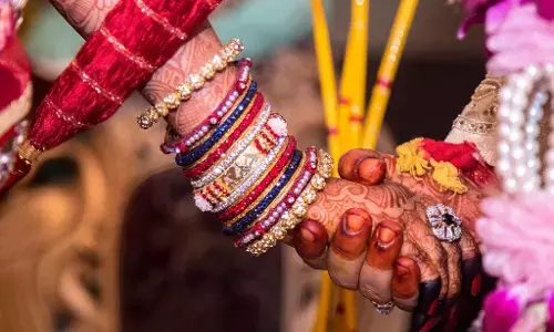 UP Marriage Certificate: यूपी में मैरिज सर्टिफिकेट बनवाते समय अब देना होगा दहेज का ब्यौरा, शासन ने जारी किया आदेश