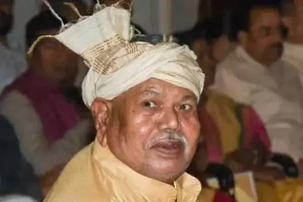 Vaidraj of Bastar Padmashree Hemchand Manjhi: बस्‍तर के वैद्यराज पद्मश्री हेमचंद मांझी: जानिए...कौन हैं वैद्यराज हेमंचद मांझी और नक्‍सली क्‍यों दे रहे हैं उन्‍हें धमकी