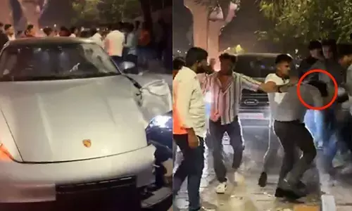 Pune Porsche Car Crash: मेडिकल रिपोर्ट से छेड़छाड़ में ट्विस्ट, मां ने बदला था बेटे का ब्लड सैंपल