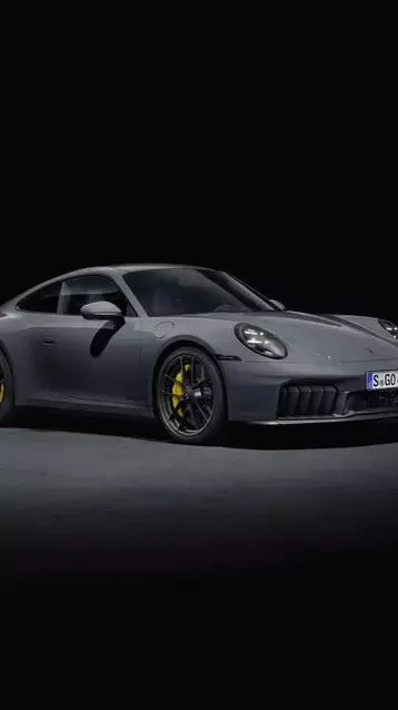 Porsche 911 GTS T-Hybrid: भारत में लॉन्च हुई नई पोर्श 911 जीटीएस टी-हाइब्रिड, कीमत 2.75 करोड़ रुपये से शुरू