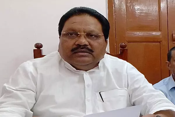 अररिया से बीजेपी प्रत्याशी प्रदीप कुमार सिंह... ... Bihar LokSabha Chunav 2024 Result Live: बिहार की 40 सीटों पर कौन है आगे, कौन पीछे, किसने मारी बाजी, जाने पल-पल का पूरा अपडेट NPG.NEWS पर