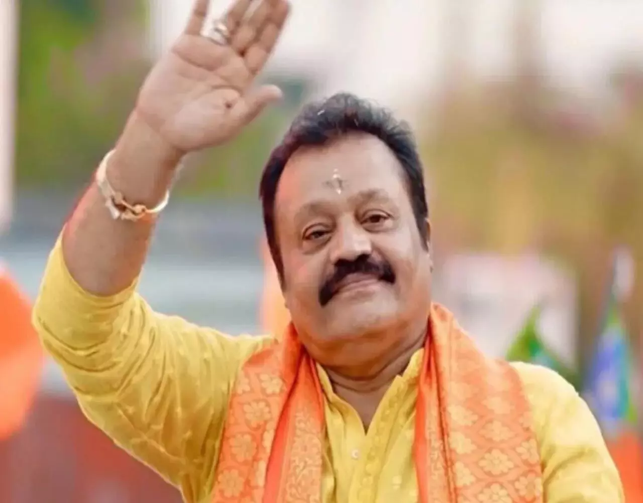 एक्टर सुरेश गोपी की जीतकेरल के त्रिशूर से भाजपा के... ... LokSabha Chunav 2024 Live Updates: किसकी होगी जीत? किसके उड़ेगे चेहरे के रंग, यहां देखिए फिल्मी सितारों का लोकसभा चुनाव के लाइव परिणाम...