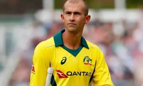 ऑस्ट्रेलियाई क्रिकेट के स्टार खिलाडी एश्टन एगर की जीवनी : Ashton Agar Biography in Hindi