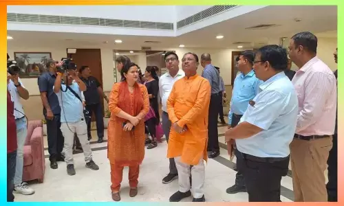 CM Vishnudeo: CM विष्णुदेव ने छत्तीसगढ़ निवास का लिया जायजा, अधिकारियों से सुविधाओं की ली जानकारी, आवश्यक निर्देश दिए