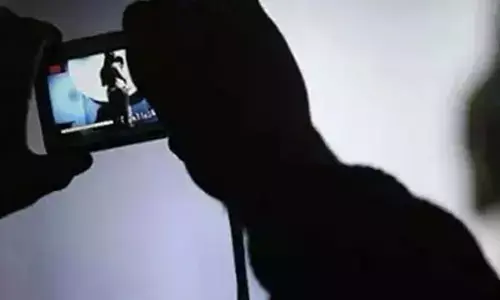 Agra News: भाजपा महिला नेत्री बाथरूम फोटो वायरल, पार्टी के नेताओं पर आरोप, साइबर टीम यूटीआर से करेगी खुलासा