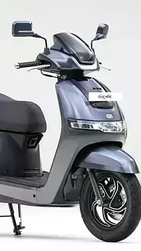 भारत में मचा हड़कंप! TVS ने कुछ आईक्यूब इलेक्ट्रिक स्कूटरों को वापस मंगाया, जानिए क्या है वजह